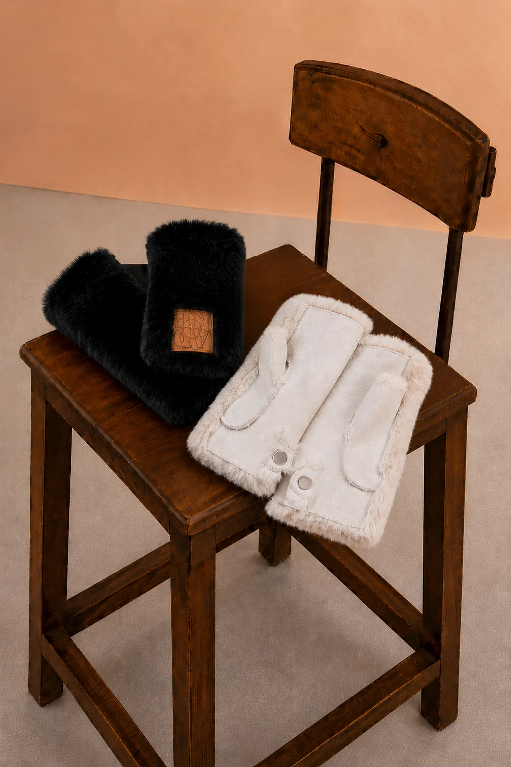 Gants Mouffy – Chocolat / Ecru / Noir – Loëla