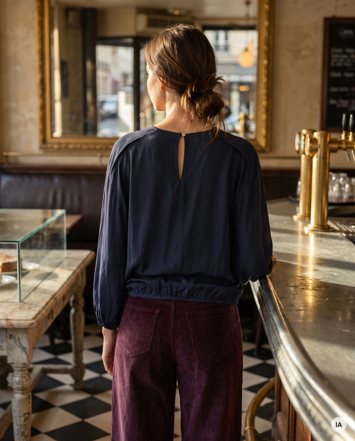 TOP ARABESQUE - MINUIT DOUZE TOP — Image générée par IA