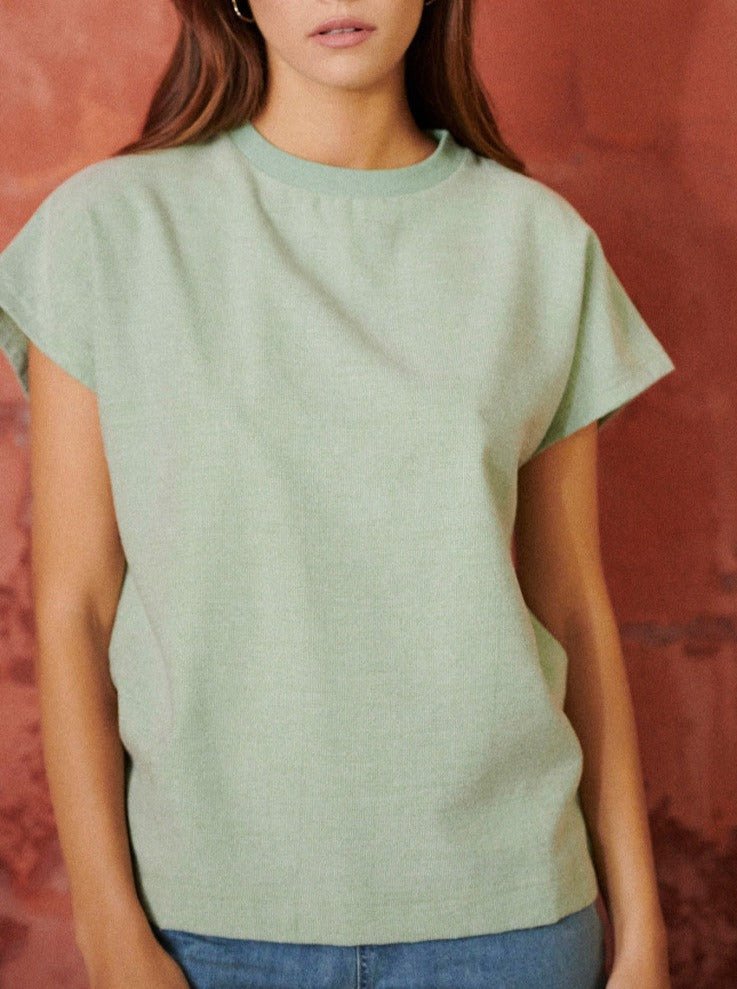 T-shirt Nive LICHEN - LAUREPLUSMAX Top pour femme